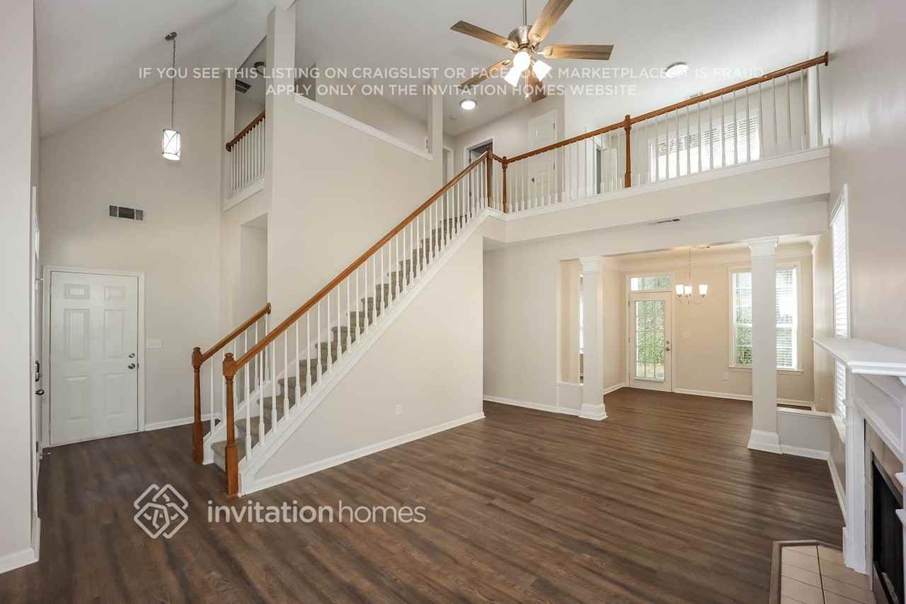 1173 Rhyne Chase Se - Photo 3 of 16