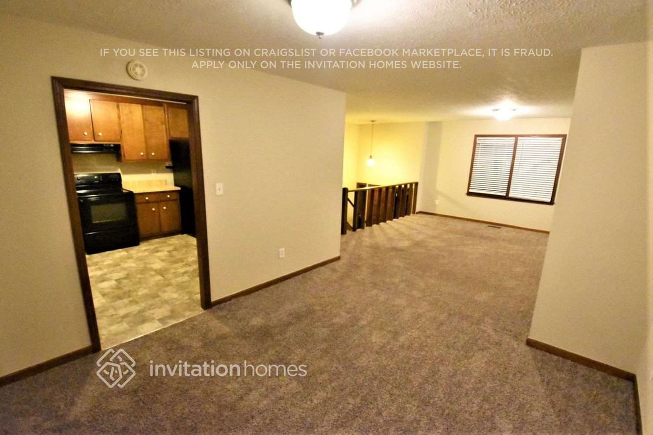 3701 Carolyn Farm Rd - Photo 3 of 9