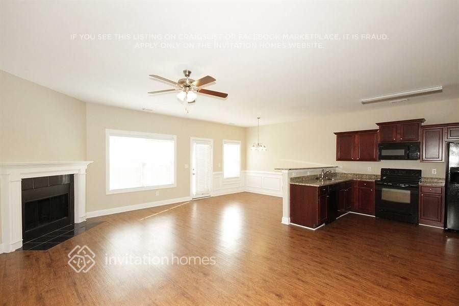 5215 Cactus Cove Ln - Photo 3 of 18