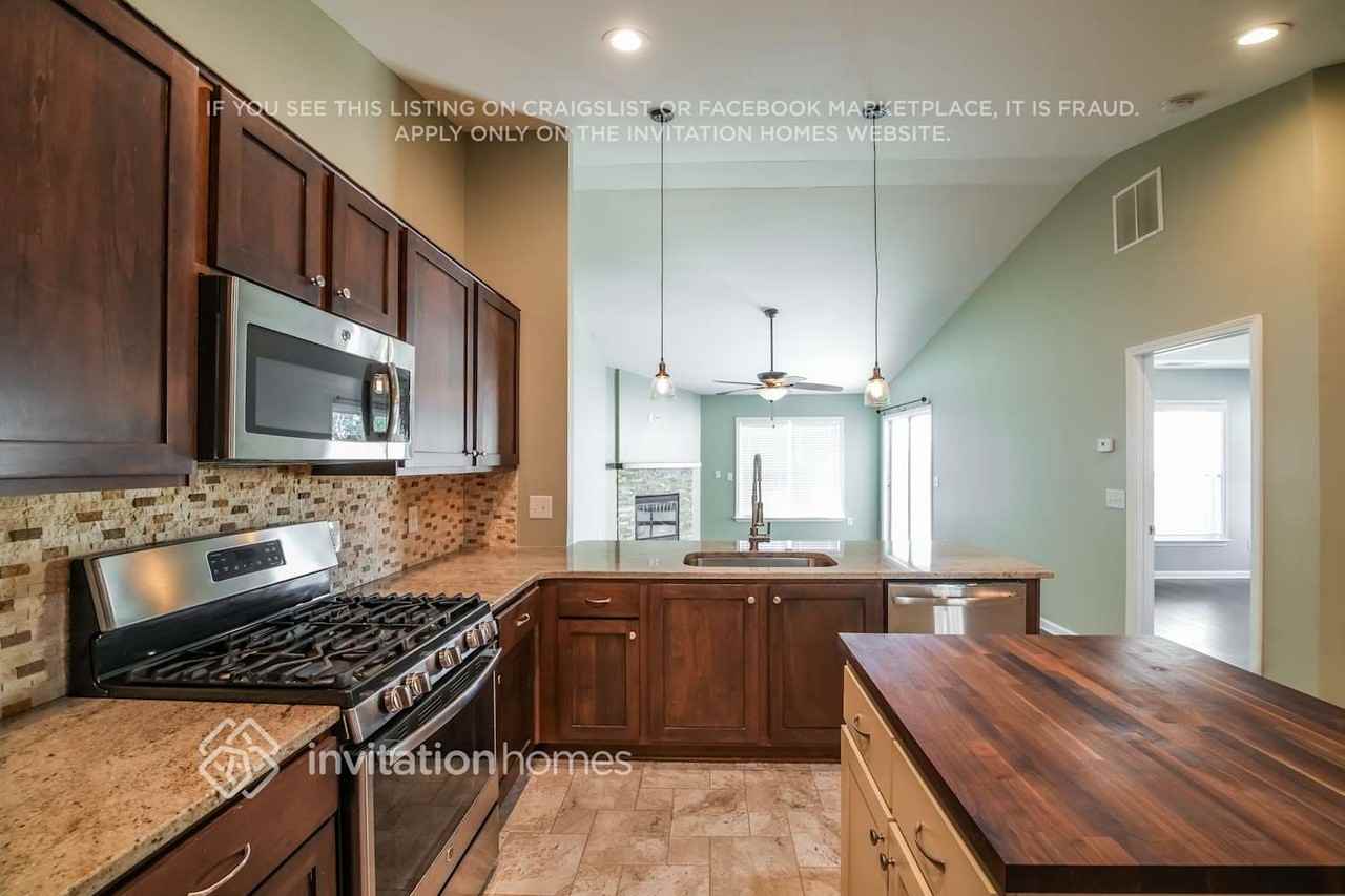 351 Springs Xing - Photo 5 of 15