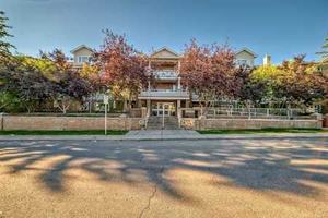 featured image of 790 Kingsmere Cres Sw