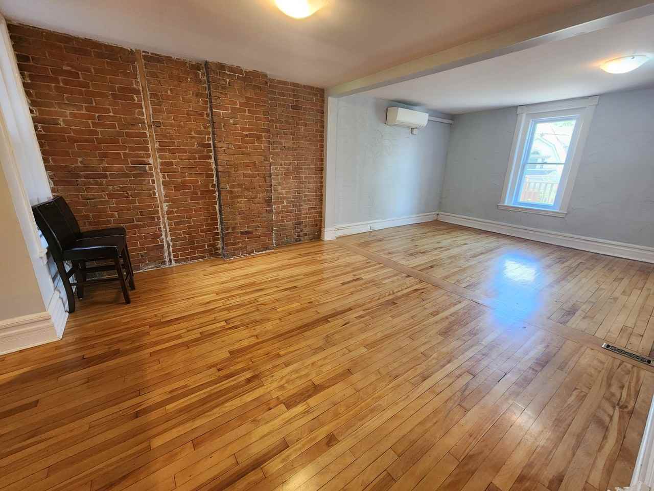 389 Daly Avenue - Photo 6 of 21