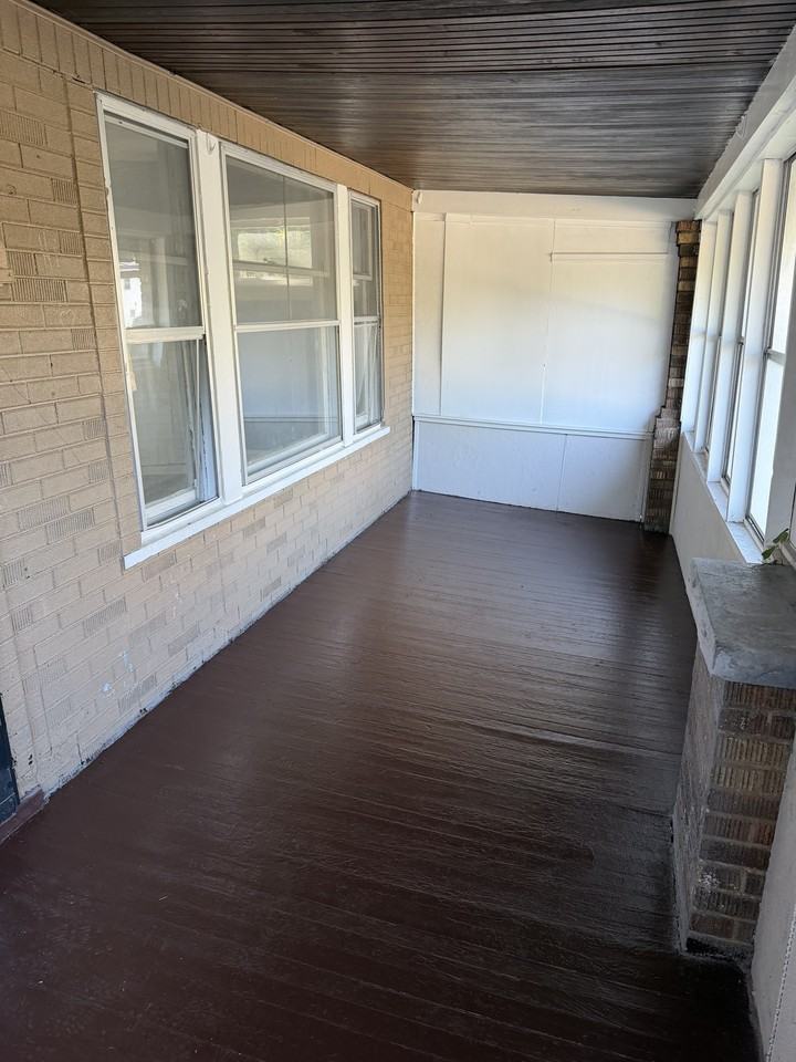 664 E 96th St #1 - Photo 3 of 19