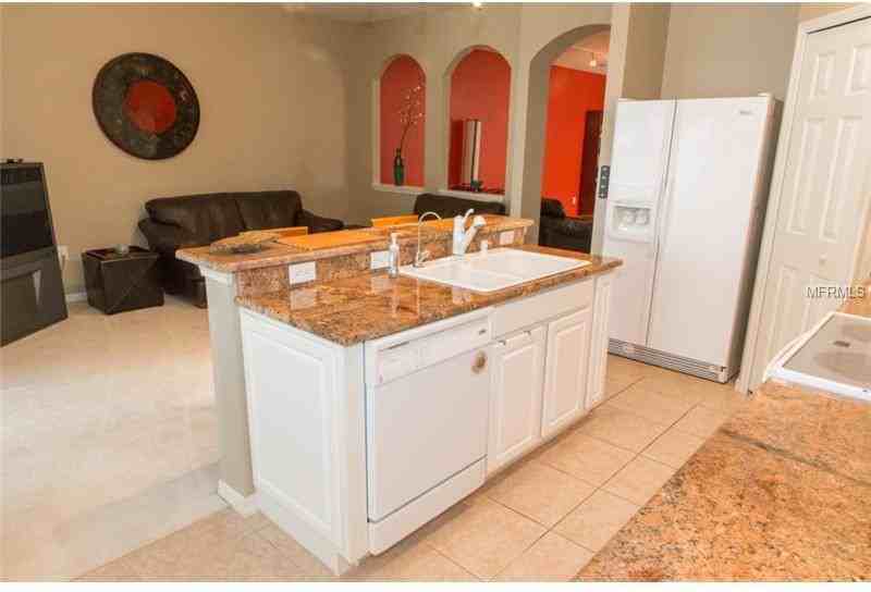 3773 Parkridge Cir #4-105 - Photo 3 of 13