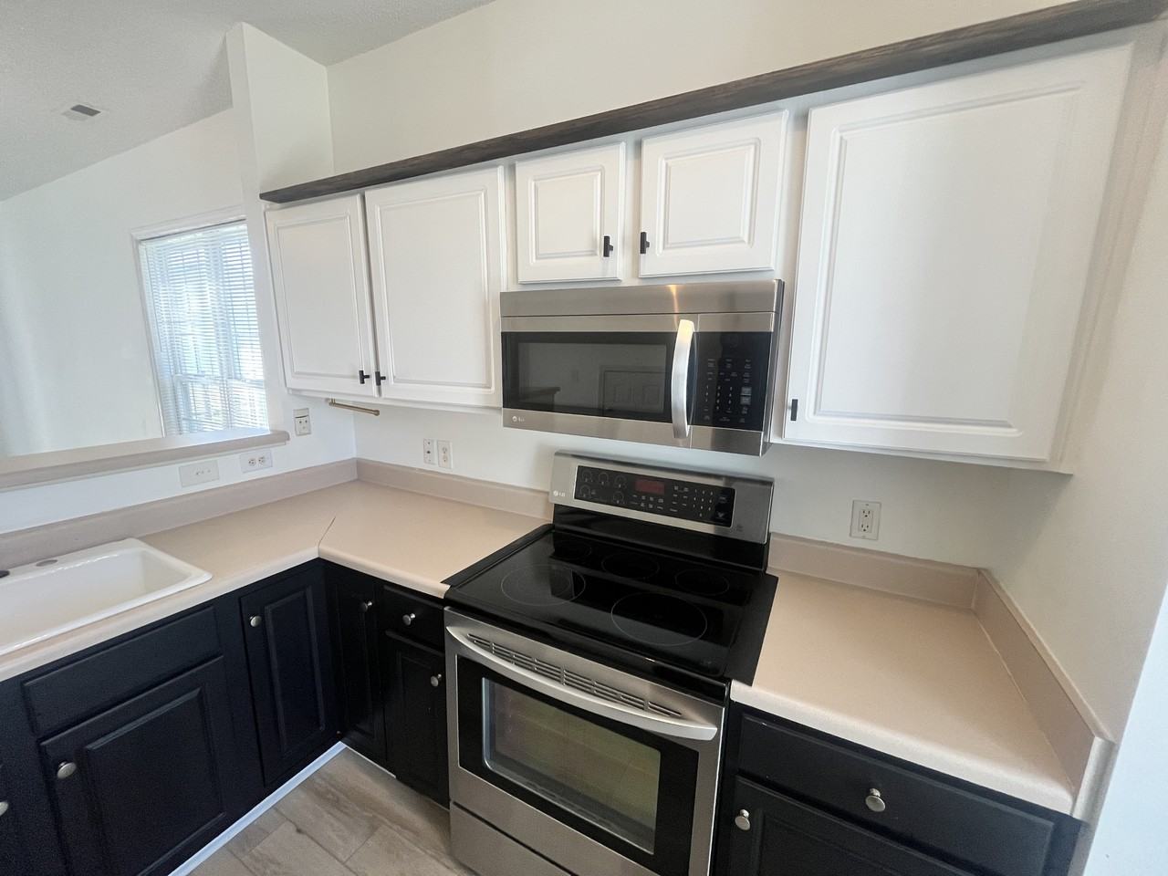 5375 Cog Hill Ct #0 - Photo 7 of 23