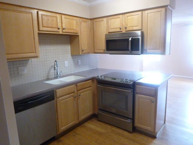 1 Buffalo AvenueUnit #3 - Photo 6 of 18