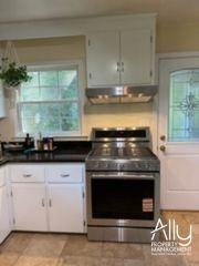 102 Lancaster Ct #1 - Photo 3 of 15