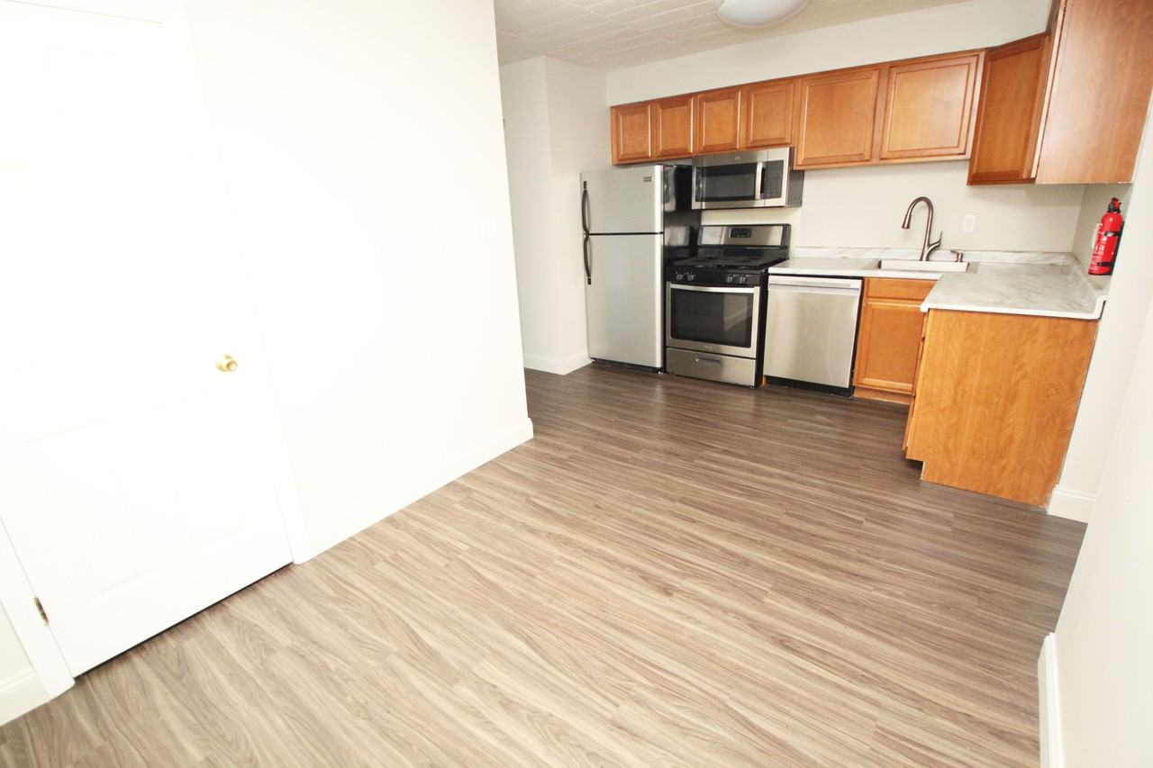 444 Orchard AvenueApt. 2 #2 - Photo 6 of 12