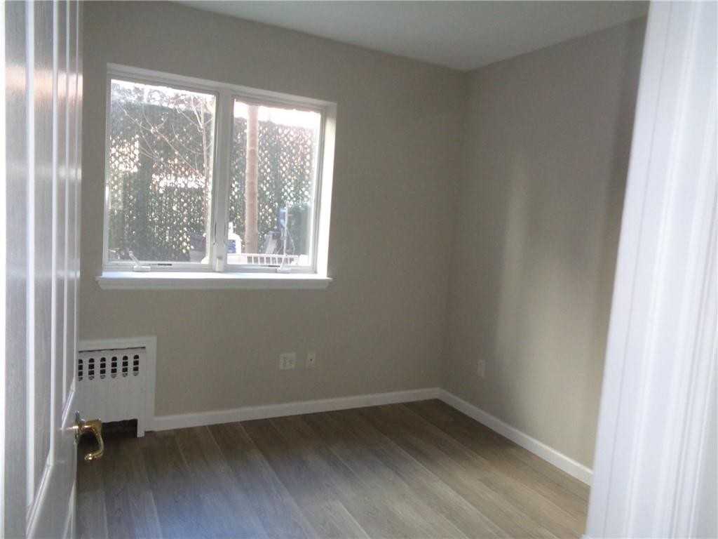 1715 Lincoln Place #1 - Photo 4 of 5