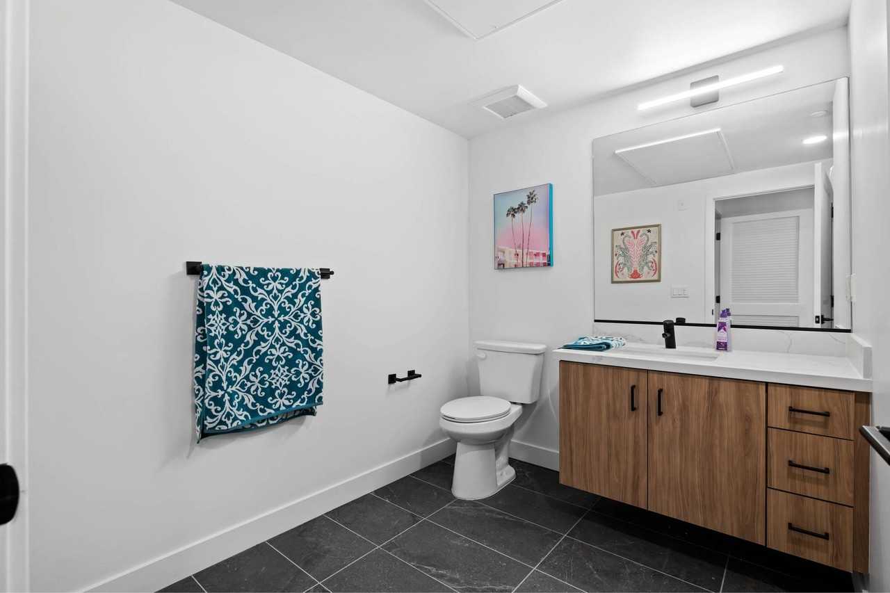 MODERNO Axis Luxury Living - Photo 4 of 50