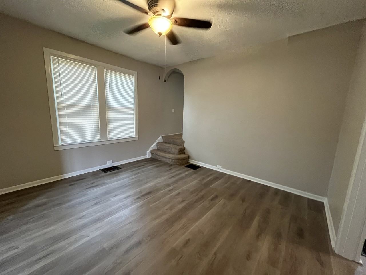 5722 Bridgetown Rd #1 - Photo 4 of 18