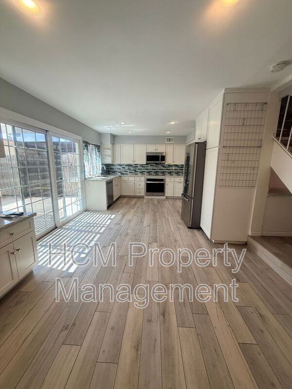 16065 Mount Pico Ct - Photo 7 of 20