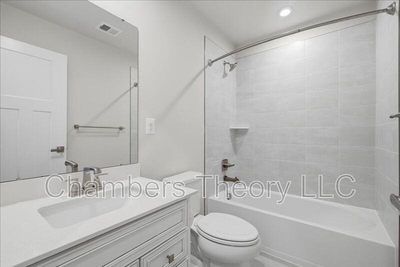 4322 Ellipse Ter - Photo 6 of 50