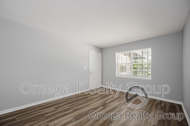 1744 13th Ct S #204 - Photo 5 of 19