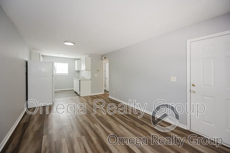 1744 13th Ct S #204 - Photo 7 of 19