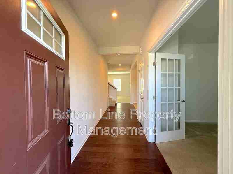 1524 Bailiff Ct Sw - Photo 3 of 25