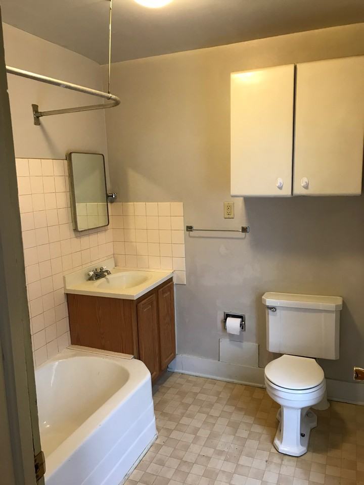 615 Townline RoadUnit #3 - Photo 5 of 8