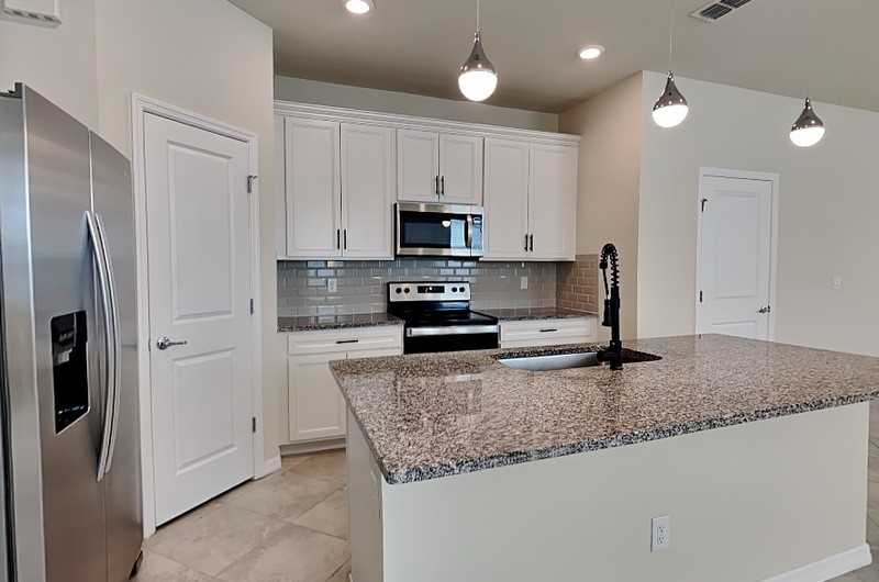 5634 Wooden Pine Dr - Photo 3 of 20