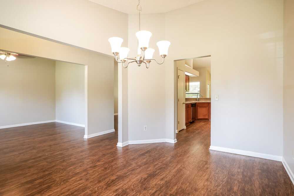 3413 Deerfield Pointe Dr - Photo 7 of 16