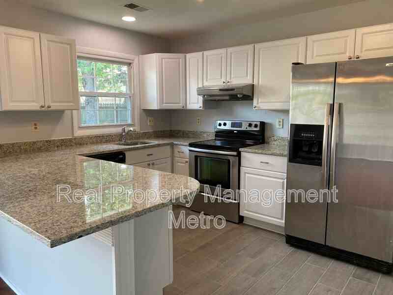 1902 Stonehearth Ct - Photo 4 of 24