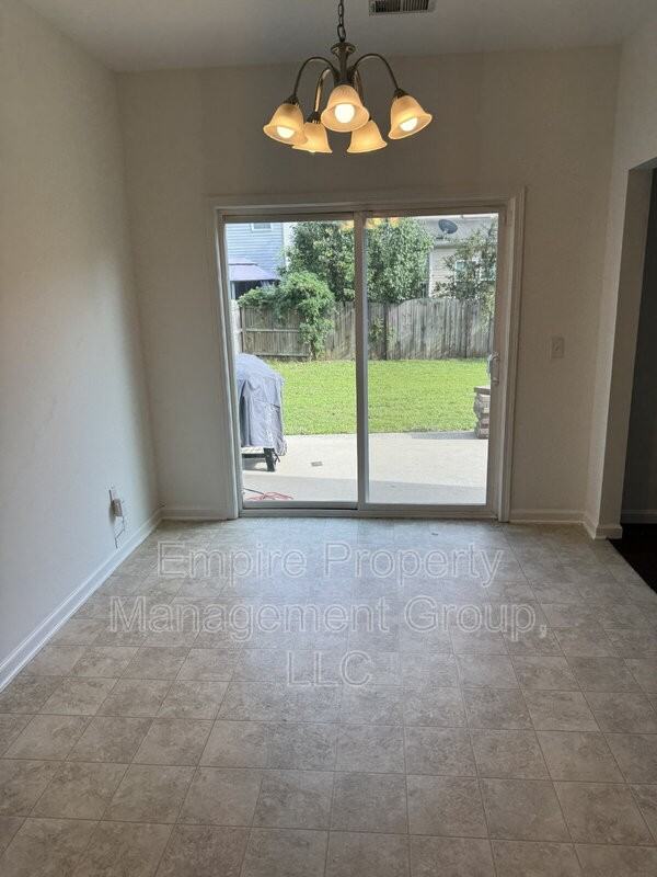 478 Freshwater Dr - Photo 5 of 10