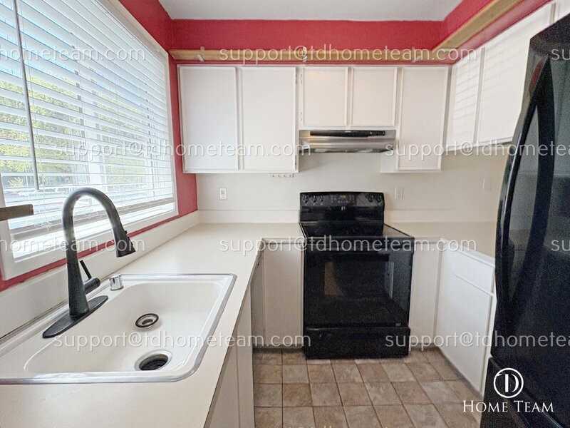 1916 E Fir St #5 - Photo 3 of 15