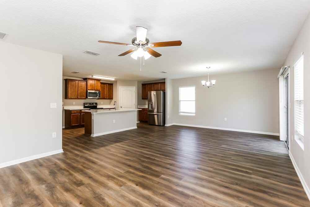 8769 Oxfordshire Ave E - Photo 3 of 16