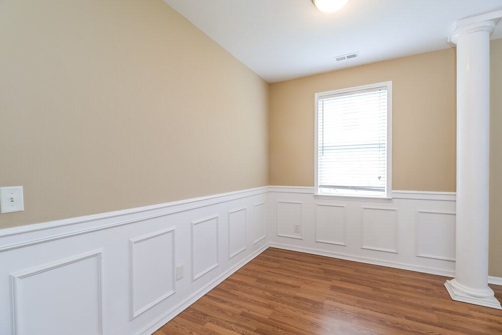 6512 Blackwood Ln - Photo 6 of 17