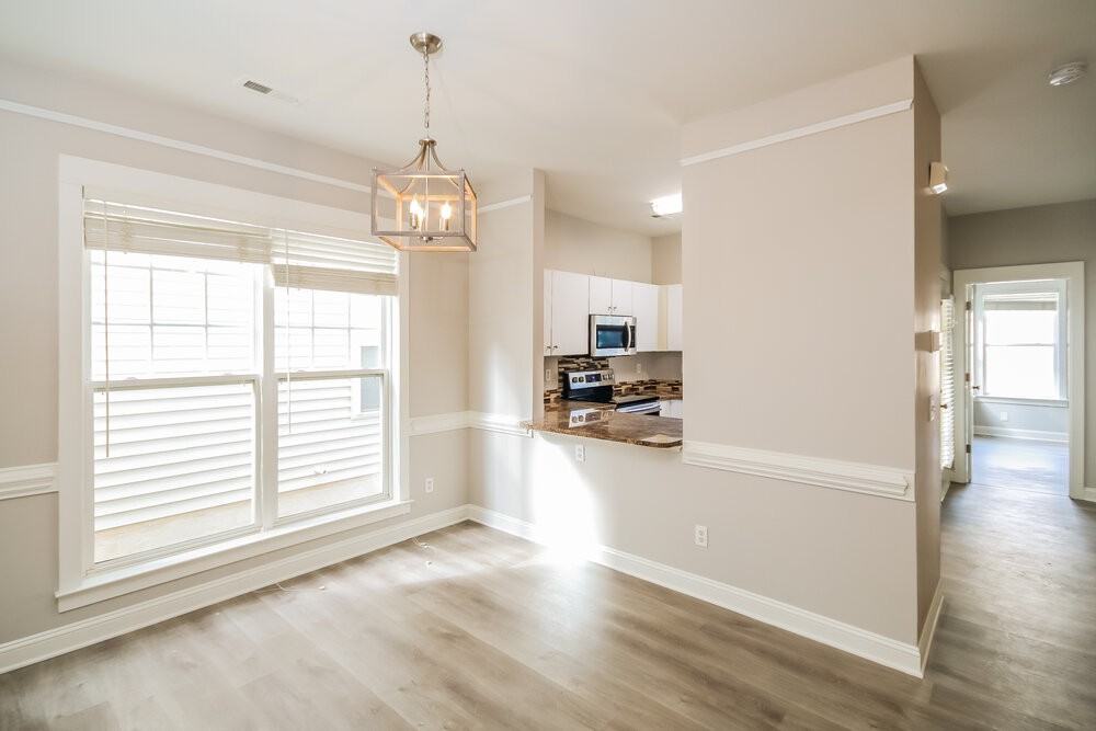 11318 Deer Ridge Ln - Photo 7 of 17