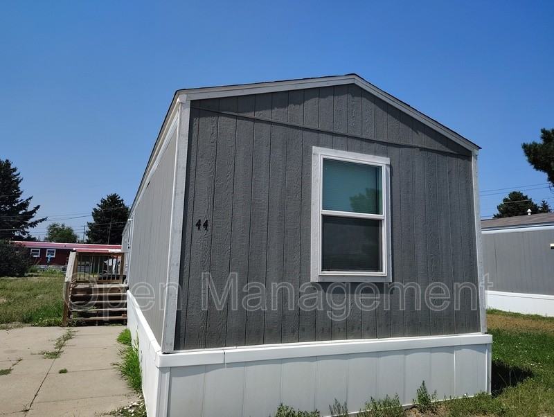 44 Marcus Dr #44 - Photo 2 of 20