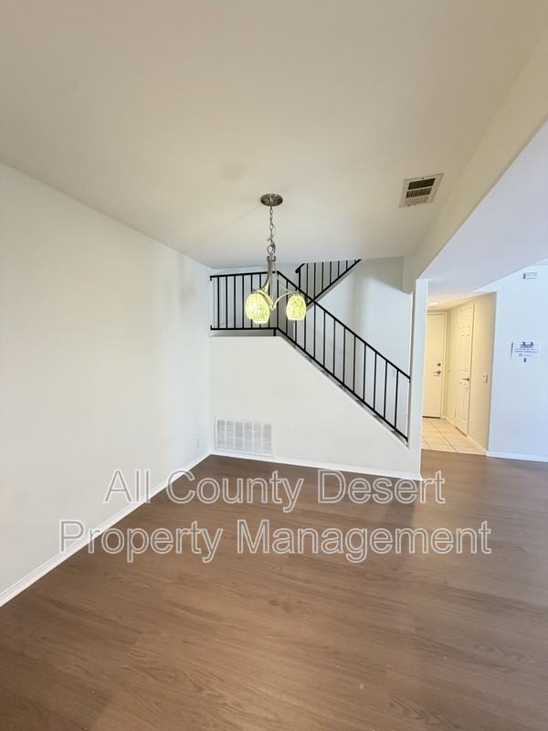 45374 Sunset Ln - Photo 5 of 29