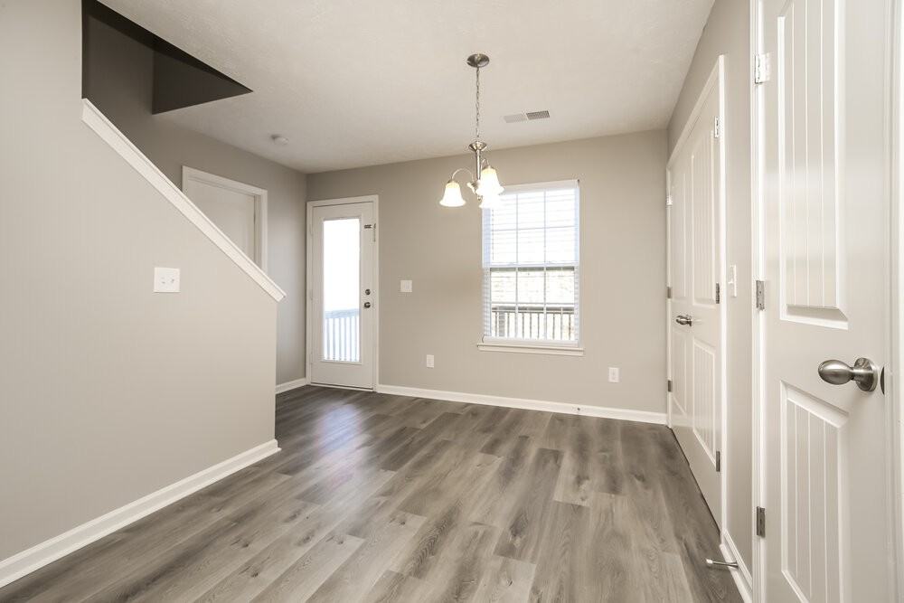 8481 Lawson Dr - Photo 6 of 17