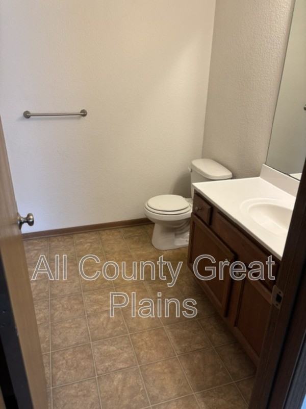 1104 Fall Meadow Ln - Photo 7 of 8