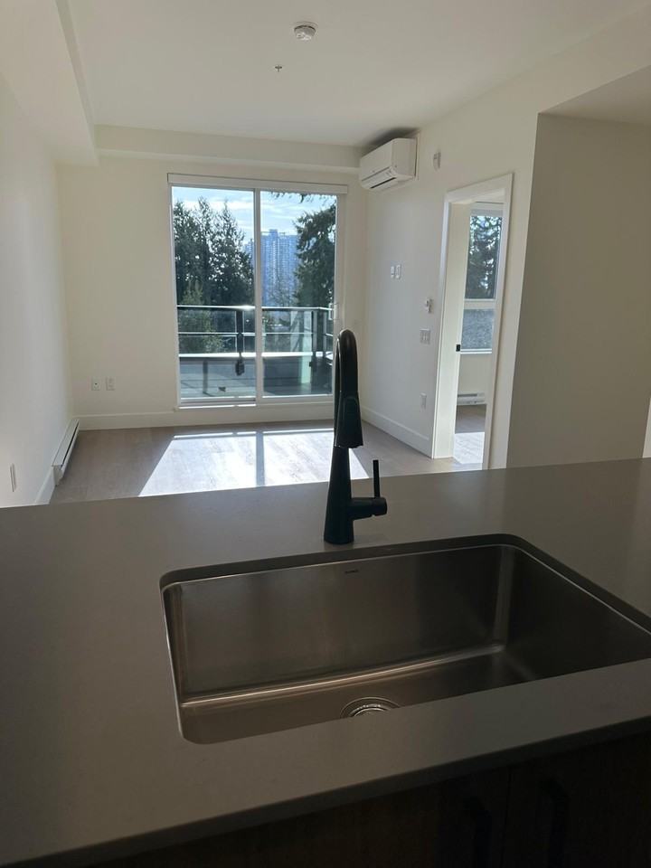 10065 133 Street #612 - Photo 3 of 12