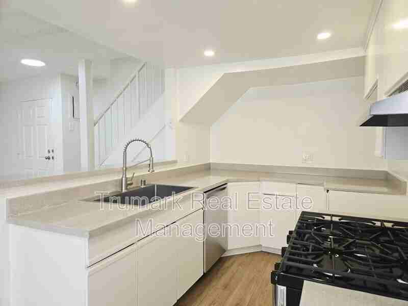 1122 E Elk Ave #123 - Photo 2 of 6