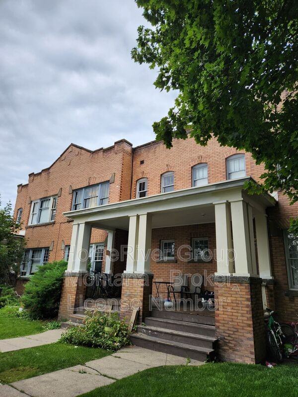 536 S 3rd St W - Photo 2 of 28