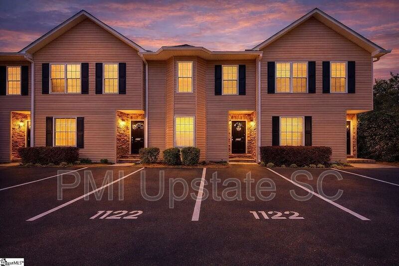 1122 E Lee Rd - Photo 3 of 27