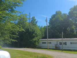 featured image of 11 Spruce Grove Mob Home Park #11