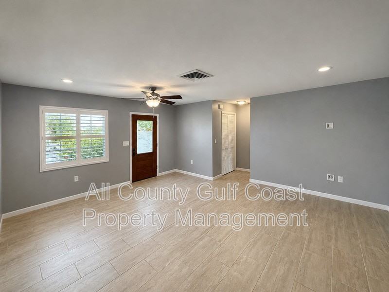 309 Degas Dr - Photo 2 of 20