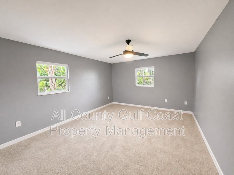 309 Degas Dr - Photo 6 of 20