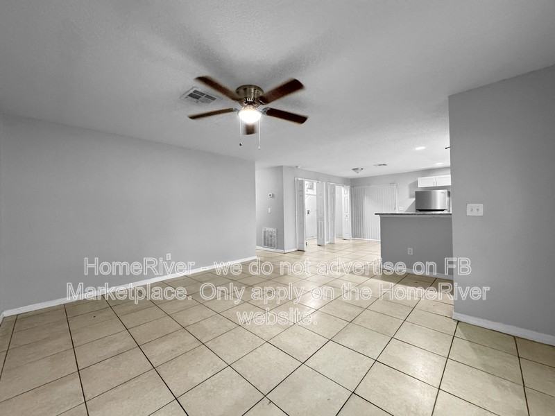 2213 E Emma St - Photo 7 of 21