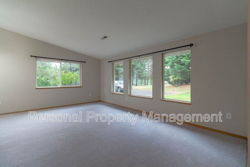 1312 Se 352nd Ave - Photo 2 of 17