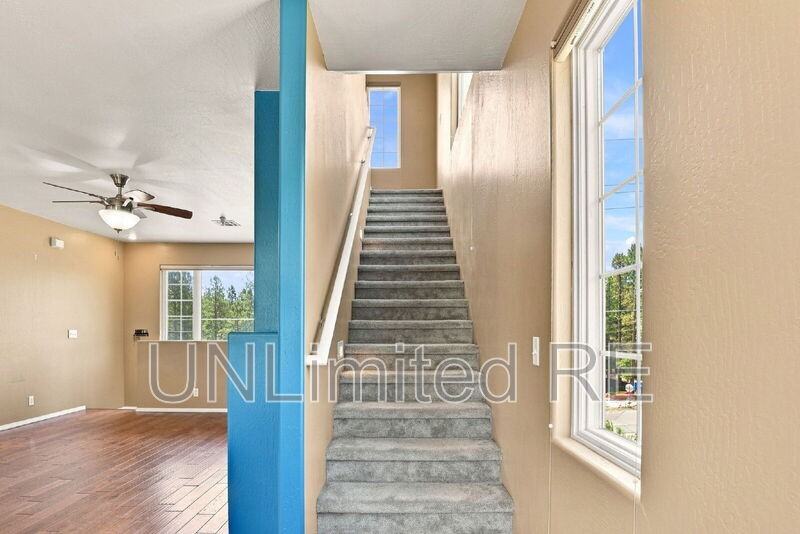 2455 W Silverton Dr - Photo 6 of 37