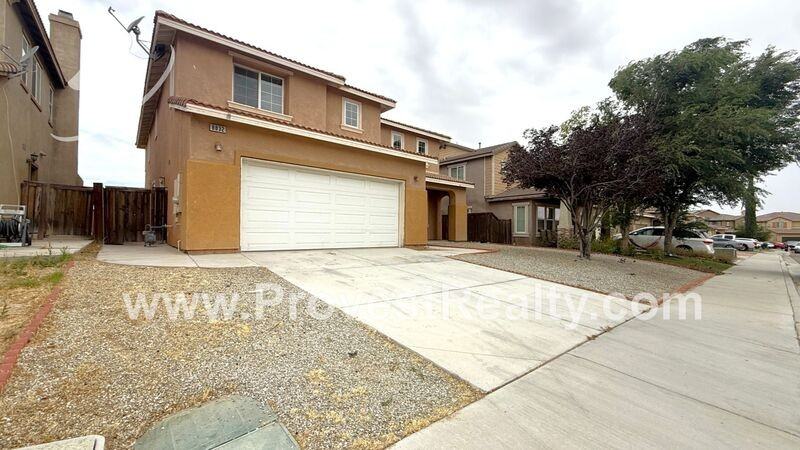 8832 Palo Alto Ave - Photo 2 of 32
