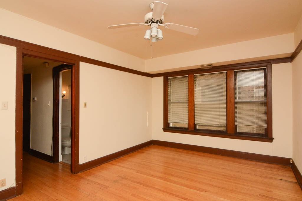 1309 W Newport Ave #2 - Photo 5 of 21