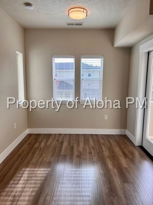 3558 E Grand Forest Dr #201 - Photo 5 of 19