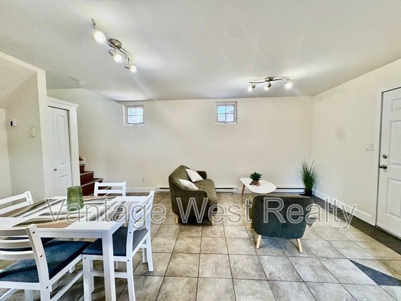 578 - Photo 6 of 22