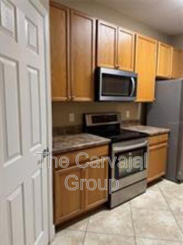 6335 Contessa Dr #107 - Photo 7 of 27