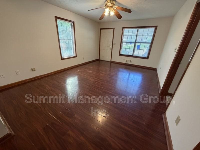 988 Locust Dr Ne - Photo 3 of 15