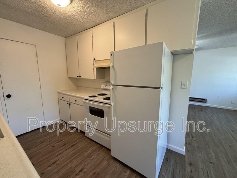 725 Kimball Rd #14 - Photo 4 of 18